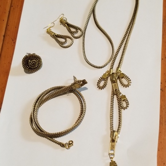 Handmade Craft Women Accesories Set - Picture 1 of 2